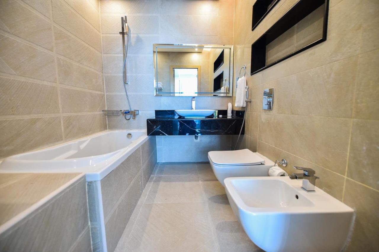 Waterfront Hotel Apartment Lusail Buitenkant foto