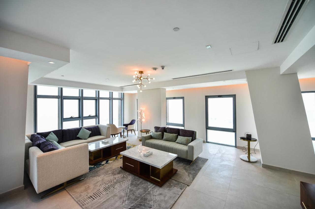 Waterfront Hotel Apartment Lusail Buitenkant foto The Sky Lounge