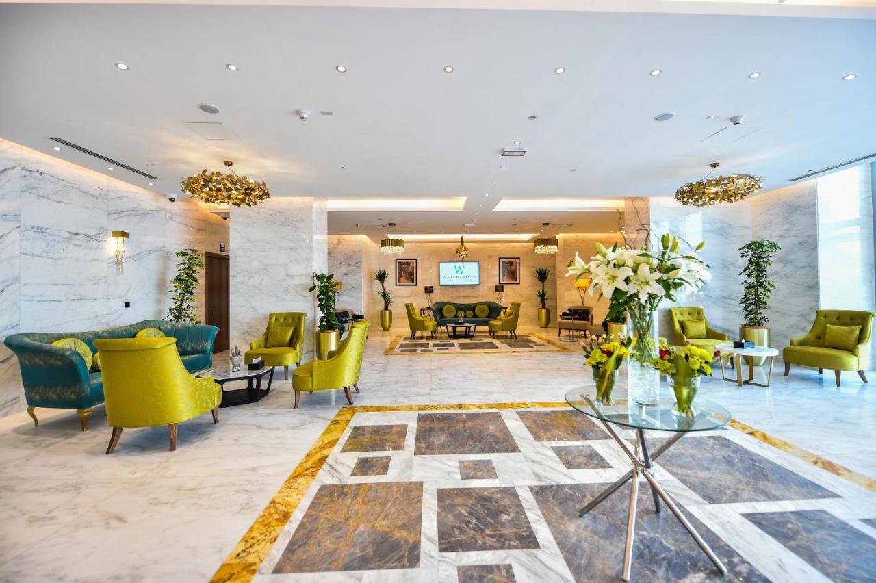 Waterfront Hotel Apartment Lusail Buitenkant foto Lobby